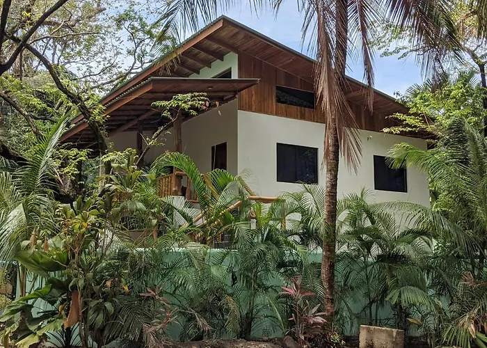 Paradise Lodge