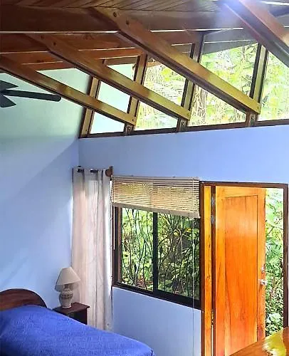 Lodge Paradise