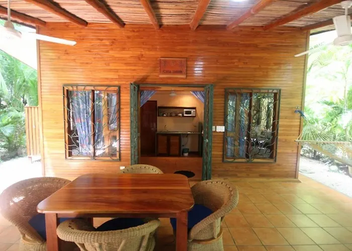 Lodge Paradise *
