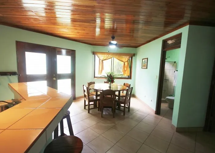 Paradise Lodge