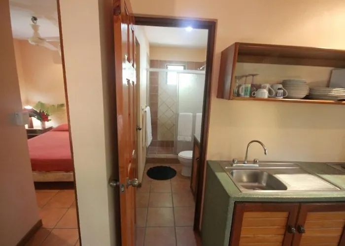 Paradise Lodge